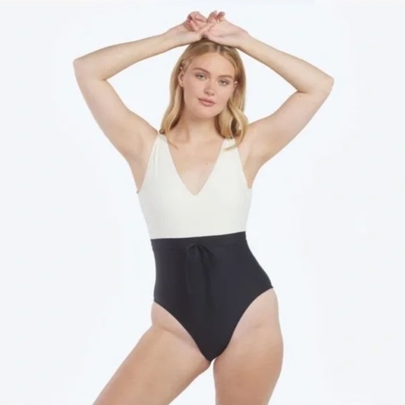 New! summersalt Tie Waist Backflip Colorblock One Piece Swimsuit - Picture 1 of 9